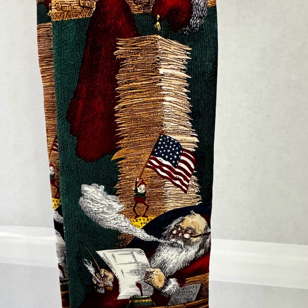 Novelty Patriotic Santa Tie